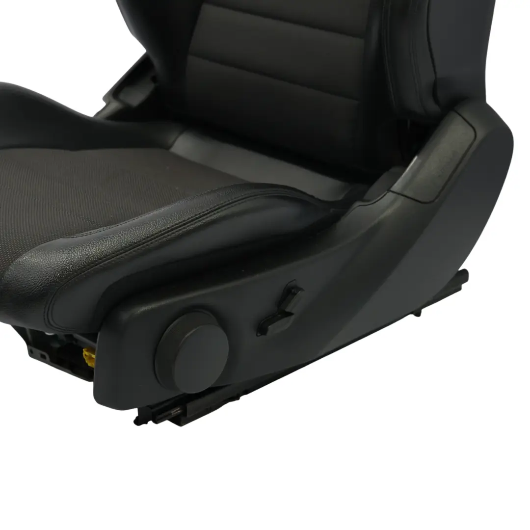  Asiento Delantero Izquierdo Mercedes C204 C207 A207 Eléctrico Medio Cuero Negro - SKU A2079100847-2 - Número de pieza A2079100847