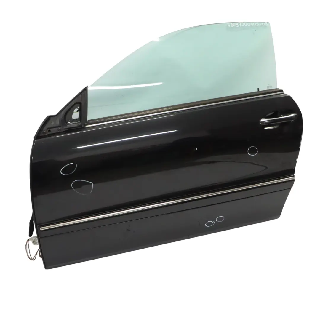 Porta Anteriore Sinistra Mercedes CLK W209 Obsidian Black Metallic - 197 per con numero di parte A2097200105 Porta Anteriore Sinistra Mercedes CLK W209 Obsidian Black Metallic - 197 - SKU A2097200105-OB - Numero di parte A2097200105