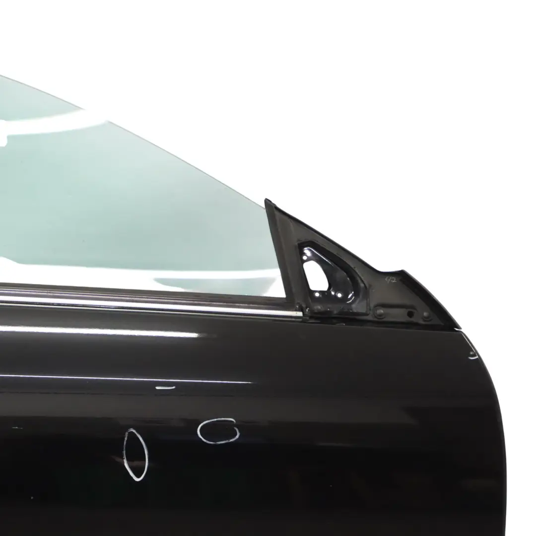Porte Avant Mercedes W209 Porte Droite Obsidian Black Noir Metallic - 197 - SKU A2097200205-OB - Numéro de pièce A2097200205