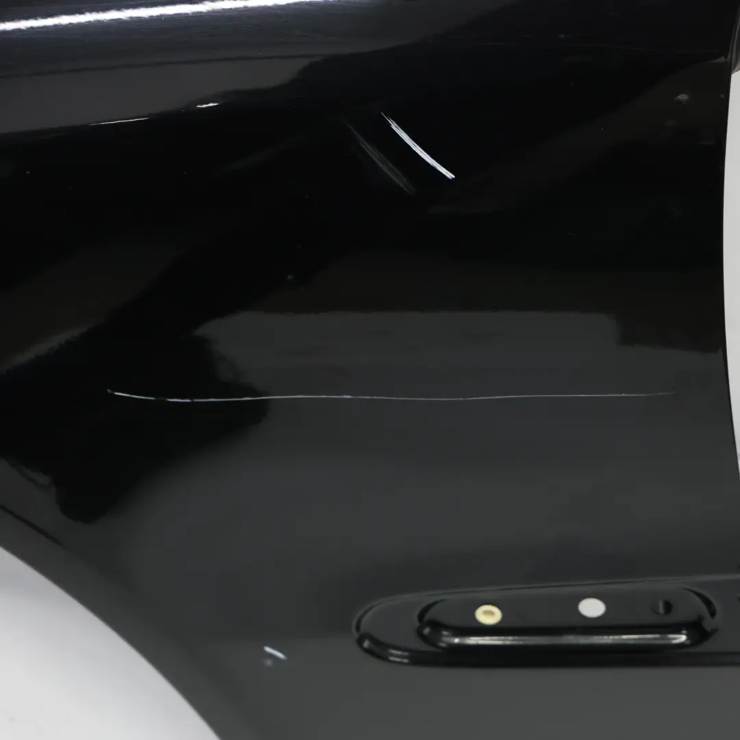  Panel Lateral Mercedes CLK A209 C209 Guardabarros Izquierdo Obsidian Black - 197 - SKU A2098800318-OB - Número de pieza A2098800318