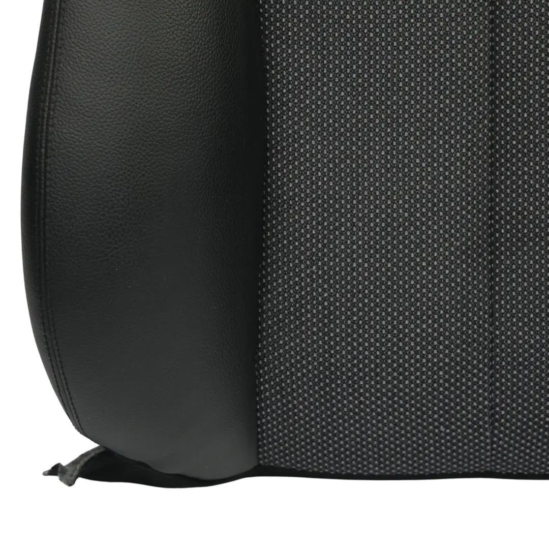 Siège Avant Gauche Avec Dossier En Tissu Et Cuir Noir pour Mercedes CLK C209 à propos du numéro de pièce A2099109847 Mercedes CLK C209 Siège Avant Gauche Avec Dossier En Tissu Et Cuir Noir - SKU A2099109847-1 - Numéro de pièce A2099109847