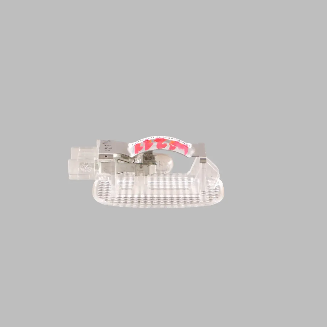 Innenleuchte Kofferraumdeckel Licht Lampe für Mercedes W211 C215 W220 mit Teilenummer A2118201601 Mercedes W211 C215 W220 Innenleuchte Kofferraumdeckel Licht Lampe - SKU A2118201601 - Teilenummer A2118201601