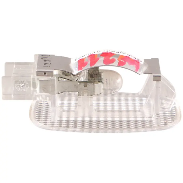 Luz Interior Luz De Tapa De Maletero para Mercedes W211 C215 W220 con número de pieza A2118201601 Mercedes W211 C215 W220 Luz Interior Luz De Tapa De Maletero - SKU A2118201601 - Número de pieza A2118201601