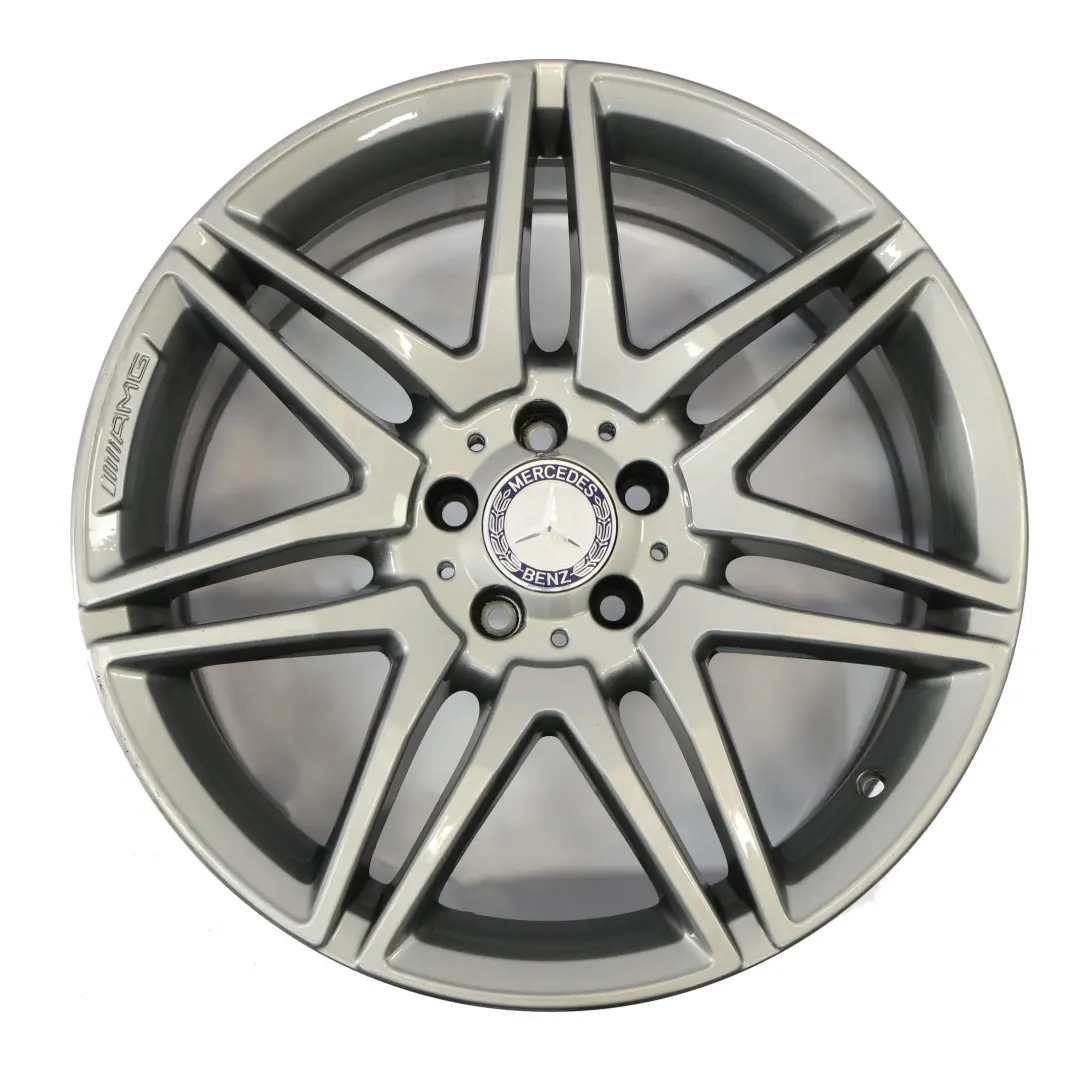 Mercedes C207 W207 Llanta De Aleación 19" AMG 7 Doble Radio - SKU A2124011900-6 - Número de pieza A2124011900
