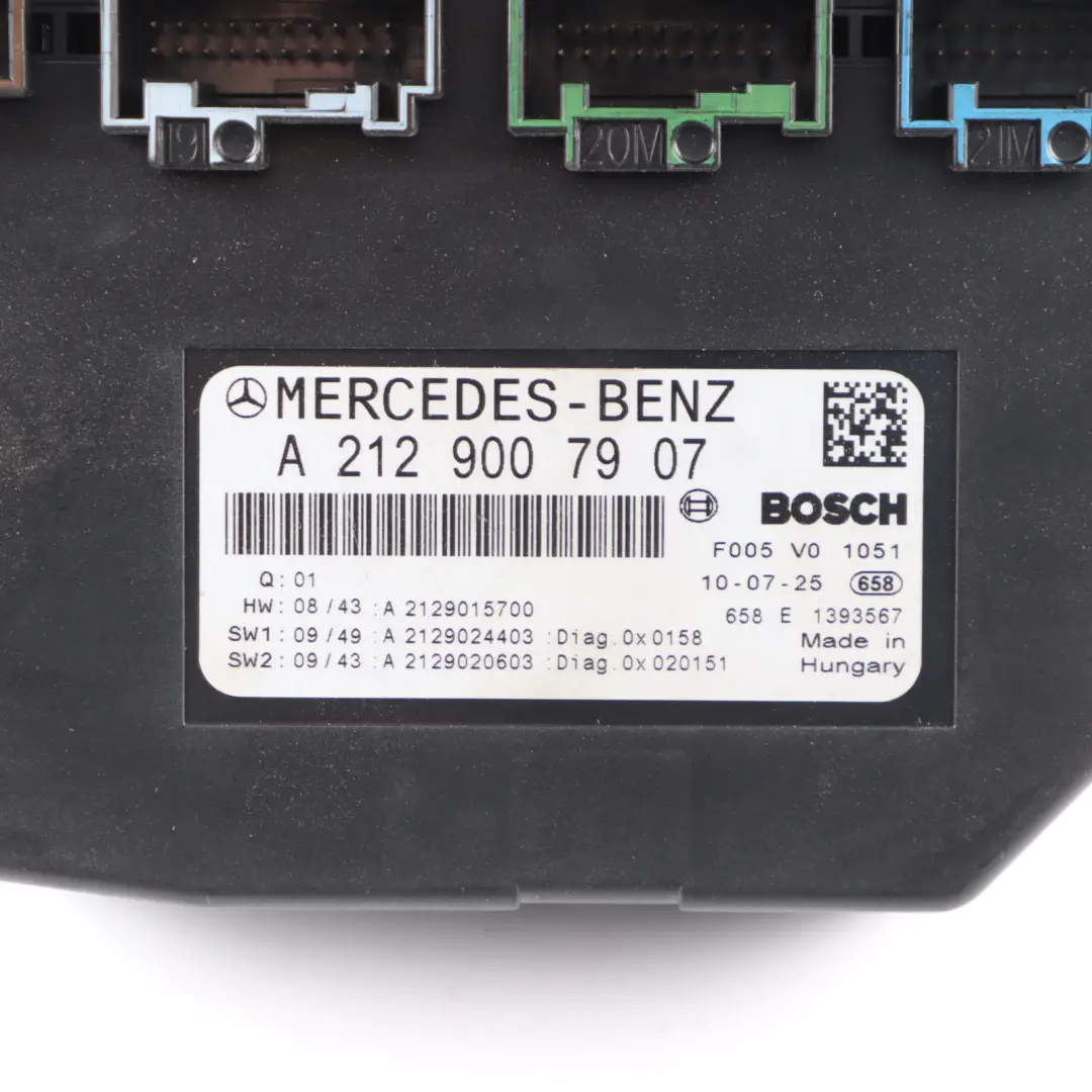 SAM Module Mercedes W204 W212 Control Unit Electrical Fuse Box Unit to with Part number A2129007907 SAM Module Mercedes W204 W212 Control Unit Electrical Fuse Box Unit - SKU A2129007907 - Part number A2129007907
