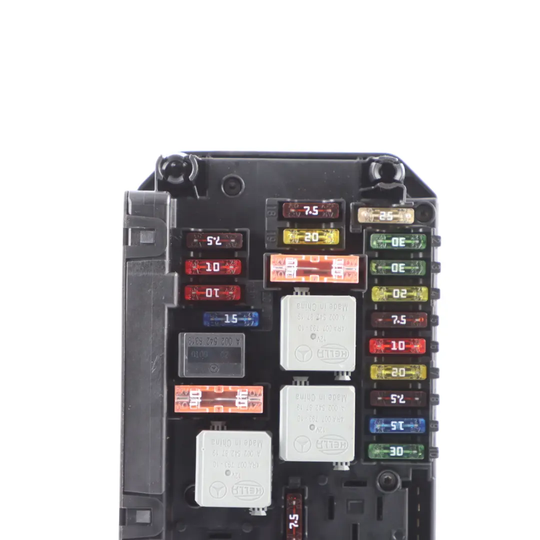 SAM Module Mercedes W204 W212 Control Unit Electrical Fuse Box Unit to with Part number A2129007907 SAM Module Mercedes W204 W212 Control Unit Electrical Fuse Box Unit - SKU A2129007907 - Part number A2129007907