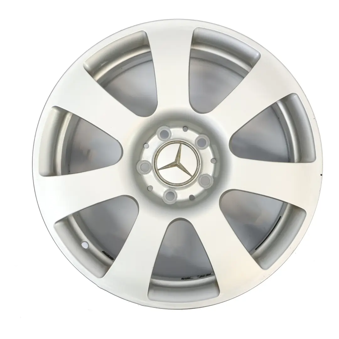 Llanta de aleación plateada Mercedes W216 W221 17" 8J ET:43 para con número de pieza A2214010202 Llanta de aleación plateada Mercedes W216 W221 17" 8J ET:43 - SKU A2214010202-1 - Número de pieza A2214010202
