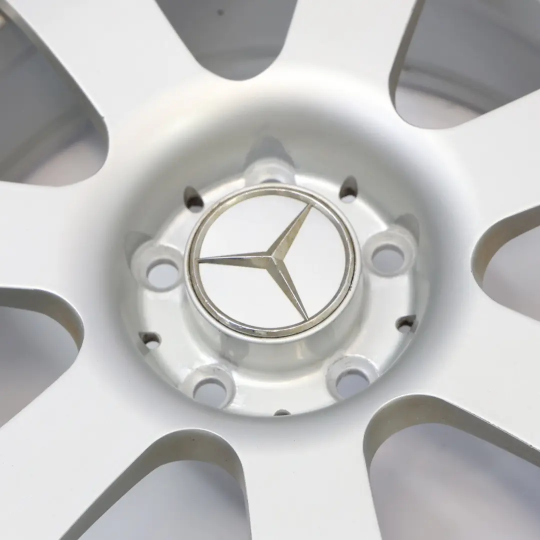 Mercedes W216 W221 jante alliage argent 17" 8J ET:43 - SKU A2214010202-1 - Numéro de pièce A2214010202