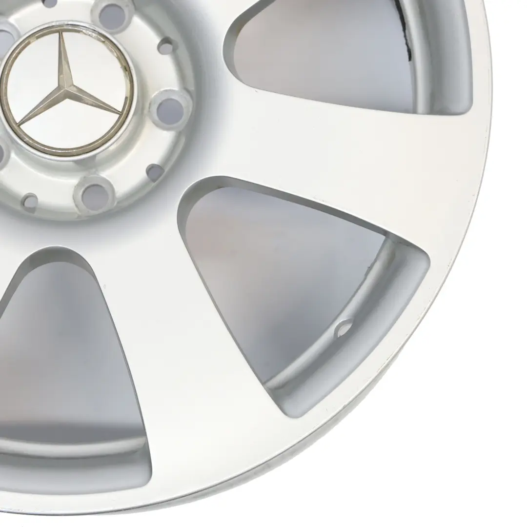 Llanta de aleación plateada Mercedes W216 W221 17" 8J ET:43 para con número de pieza A2214010202 Llanta de aleación plateada Mercedes W216 W221 17" 8J ET:43 - SKU A2214010202-2 - Número de pieza A2214010202