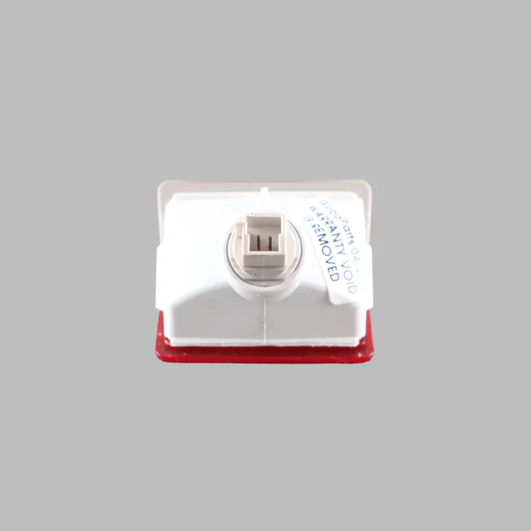 Mercedes W204 W207 Lampe Interieure du Couvercle de Coffre - SKU A2218202101 - Numéro de pièce A2218202101