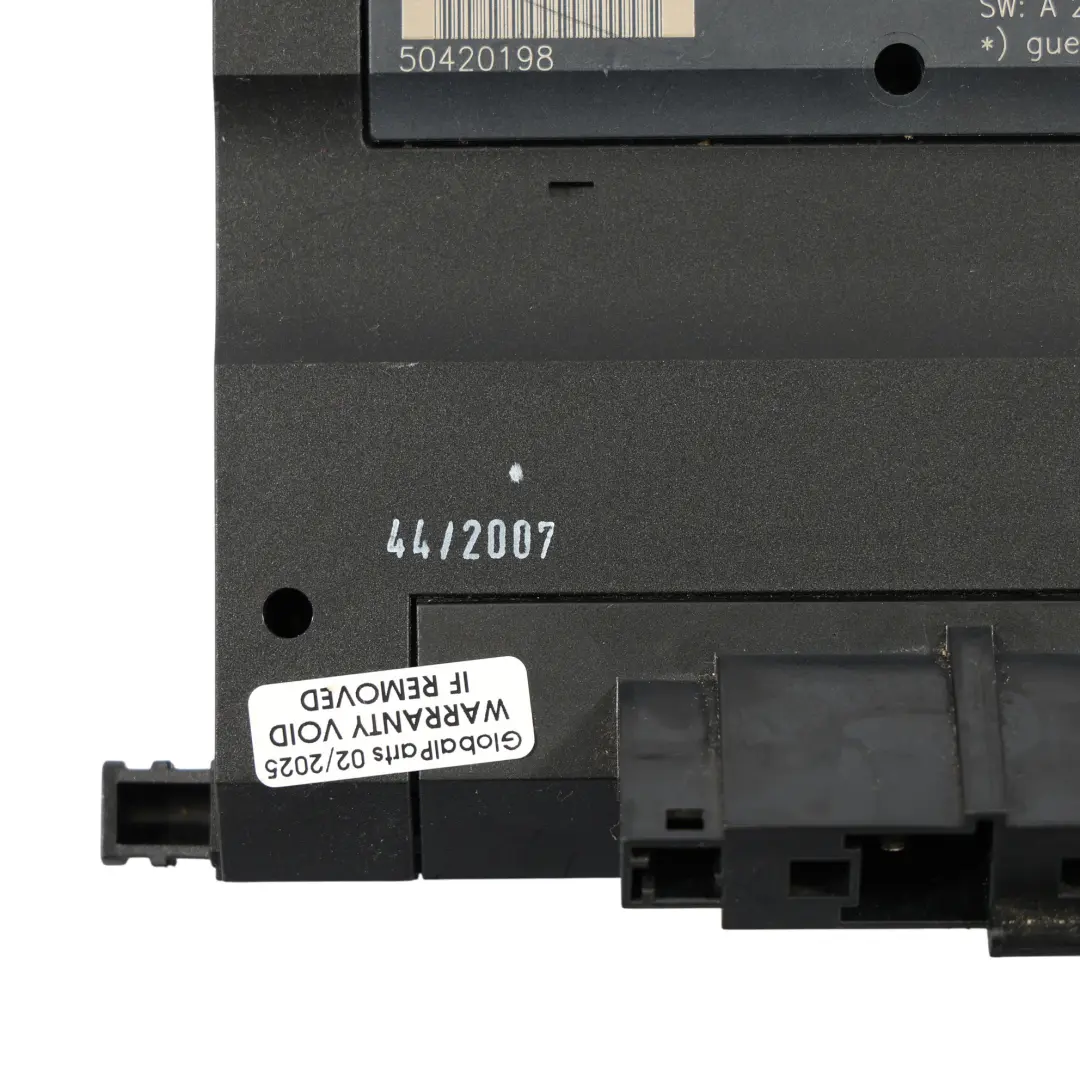 Mercedes W221 Seat Memory Control Unit Module Front Right O/S - SKU A2218705087 - Part number A2218705087