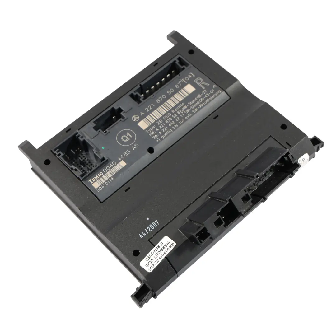 Mercedes W221 Seat Memory Control Unit Module Front Right O/S - SKU A2218705087 - Part number A2218705087