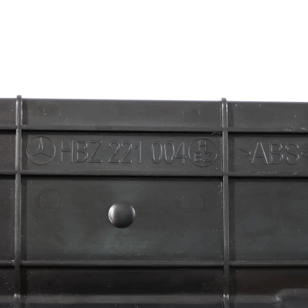 Schowek Półka Strona Kierowcy Szary do Mercedes W221 o numerze A2219100254 Mercedes W221 Schowek Półka Strona Kierowcy Szary - SKU A2219100254 - Numer Części A2219100254