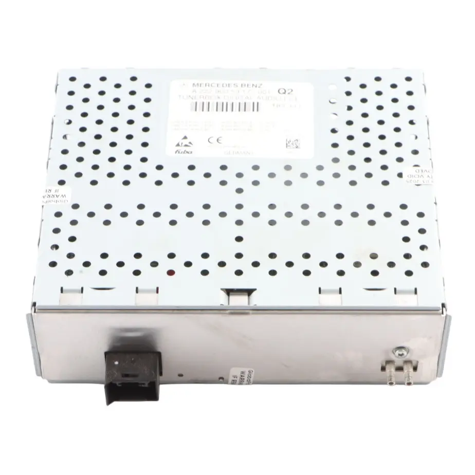 Tuner Box Mercedes W213 W205 W222 Digital Audio Control DAB ECE to with Part number A2229005317 Tuner Box Mercedes W213 W205 W222 Digital Audio Control DAB ECE - SKU A2229005317-1 - Part number A2229005317