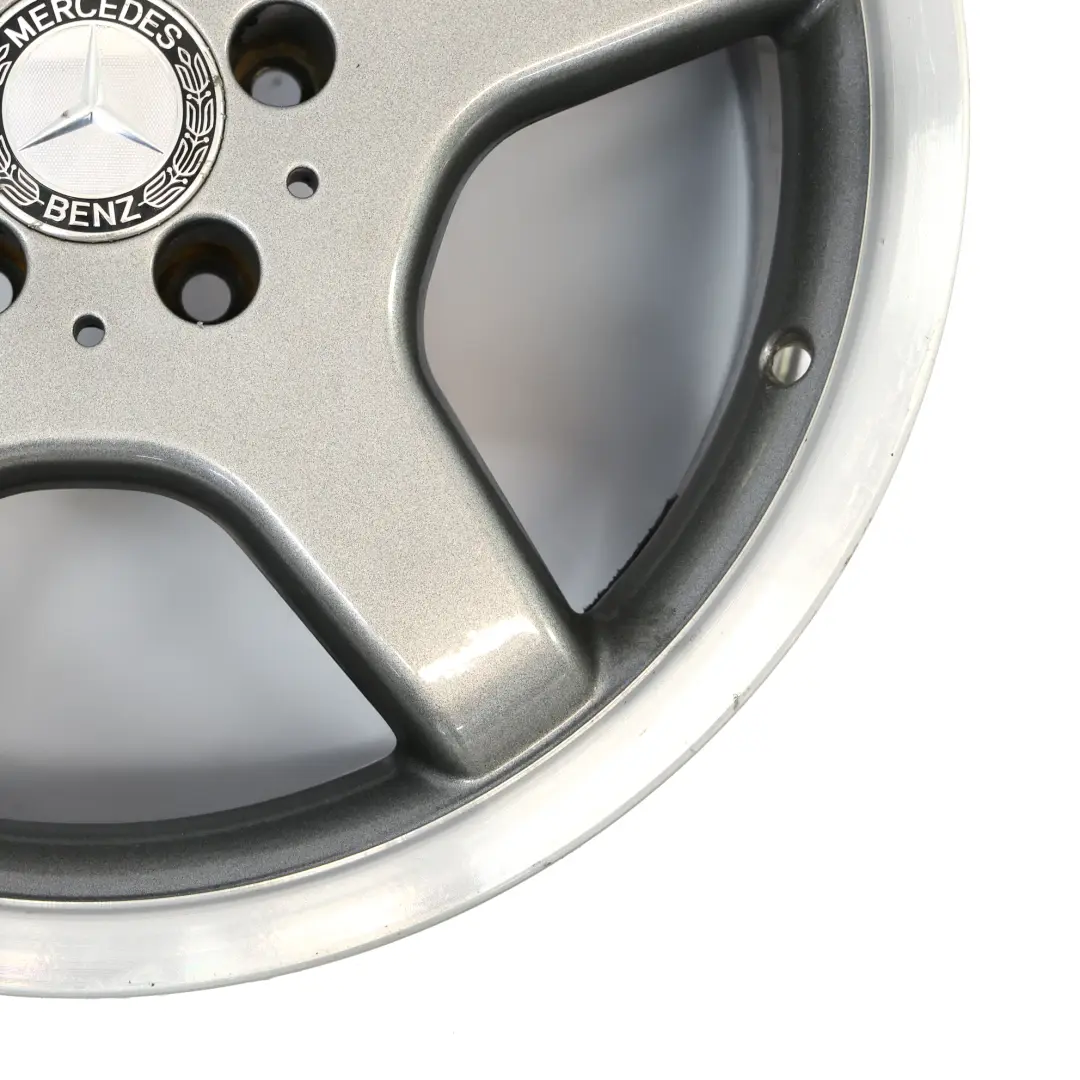 Mercedes SL R230 AMG Jante Alliage 18" 9.5J ET:33 À Rayons Étoilés - SKU A2304012102-1 - Numéro de pièce A2304012102