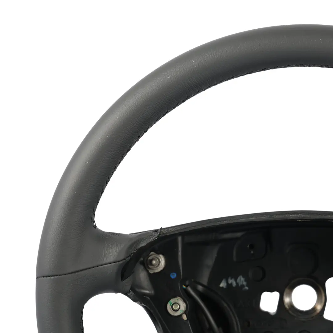 Mercedes CLK C209 W209 W211 C219 NUEVO Volante de Cuero Negro - SKU A2304604403-1 - Número de pieza A2304604403