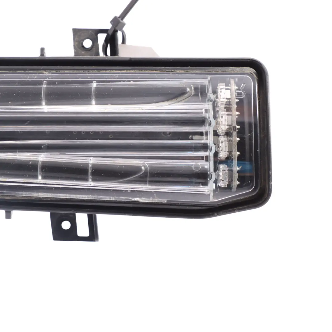 Wing Mirror Cover Mercedes R172 W231 Turn Indictator Trim Right O/S to with Part number A2318101800 Wing Mirror Cover Mercedes R172 W231 Turn Indictator Trim Right O/S - SKU A2318101800-1 - Part number A2318101800