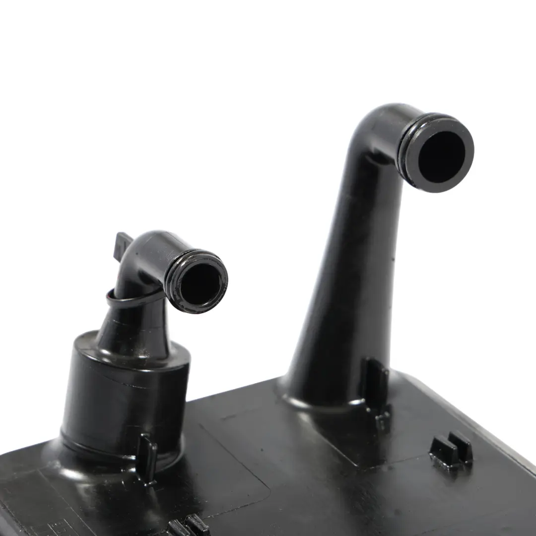 Mercedes W176 W246 Filtre À Huile Boîte De Vitesses Automatique - SKU A2463772400 - Numéro de pièce A2463772400