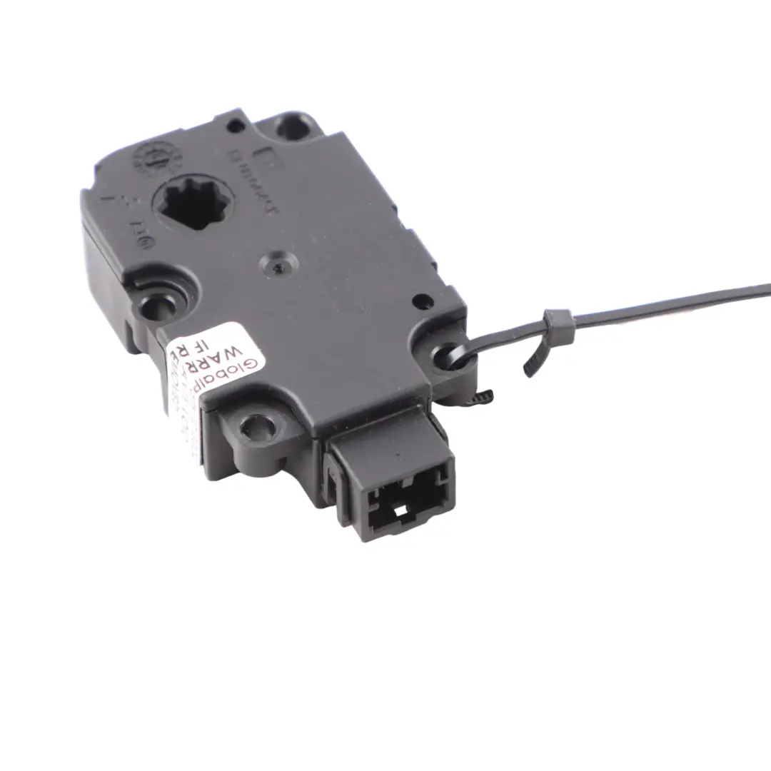 Mercedes W176 Heizungsmatrix Klappen Steuerung Motor Einheit CZ113930-0856 - SKU A2469064400-1 - Teilenummer A2469064400