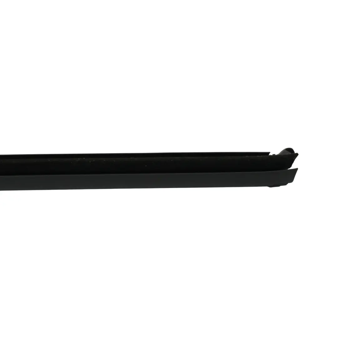 Guarnizione Parabrezza Mercedes H243 H247 Striscia Posteriore Destra - SKU A2477358801 - Numero di parte A2477358801