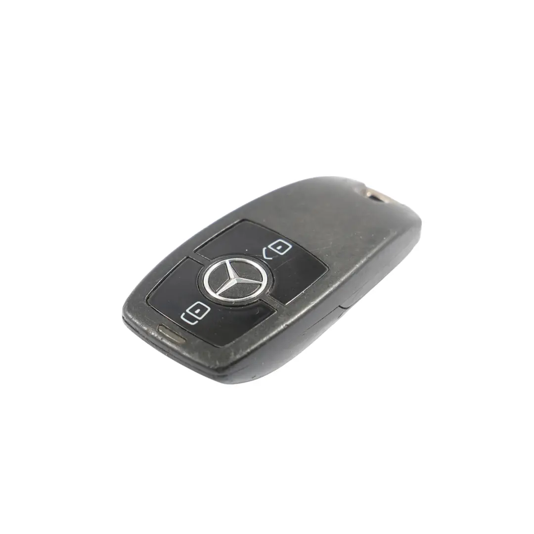 Mercedes W906 Funkfern Bedienung Alarm Schlüssel Anhänger Taste - SKU A2479052607 - Teilenummer A2479052607