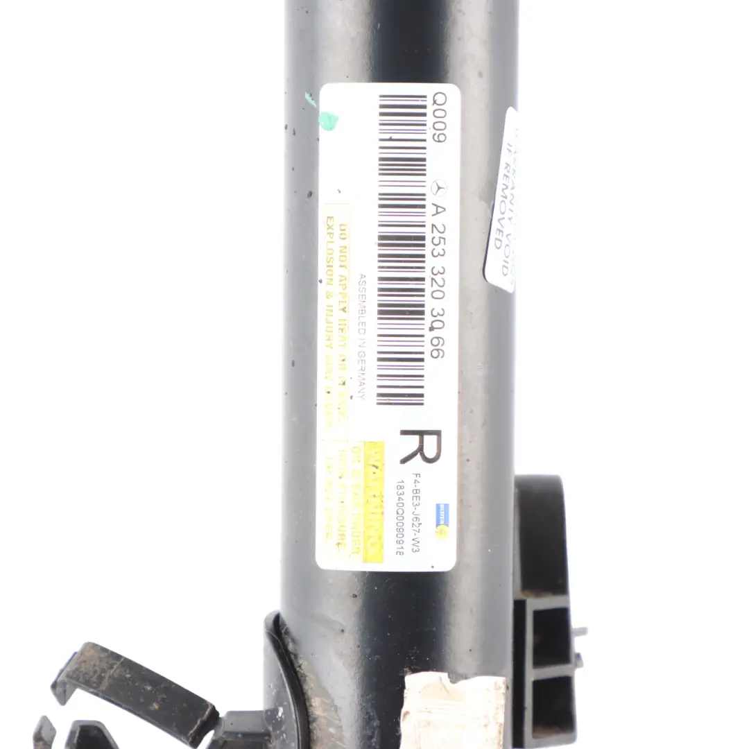 Shock Absorber Mercedes GLC X253 C253 Front Right O/S Spring Strut to with Part number A2533203066 Shock Absorber Mercedes GLC X253 C253 Front Right O/S Spring Strut - SKU A2533203066 - Part number A2533203066