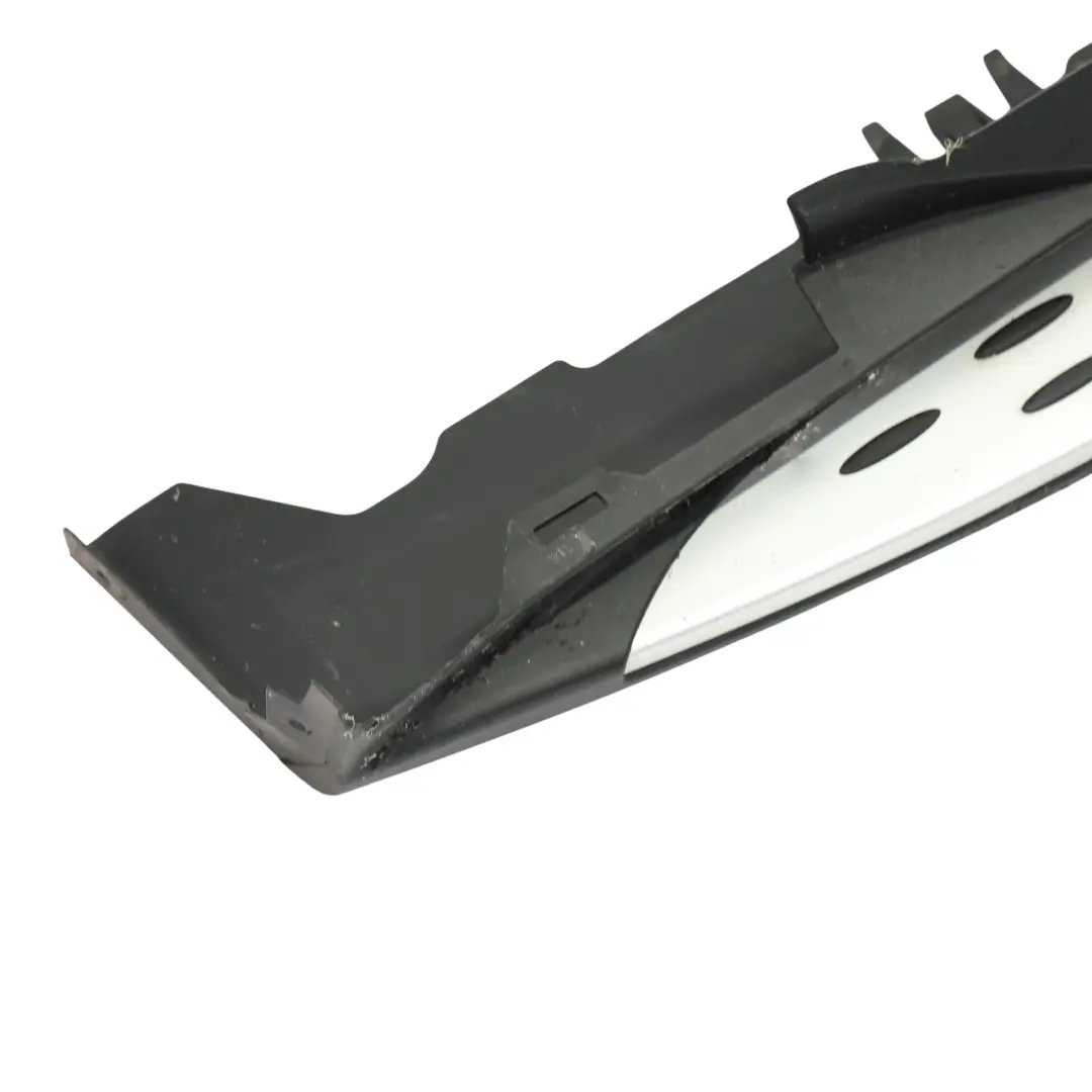 Davanzale Mercedes X253 Sinistra Ingresso Coperchio Piastra per con numero di parte A2536980300 Davanzale Mercedes X253 Sinistra Ingresso Coperchio Piastra - SKU A2536980300 - Numero di parte A2536980300