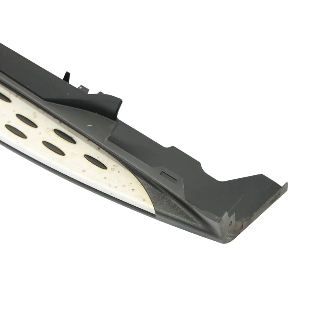  Davanzale Mercedes X253 Coperchio Ingresso Destro Piastra - SKU A2536980400 - Numero di parte A2536980400