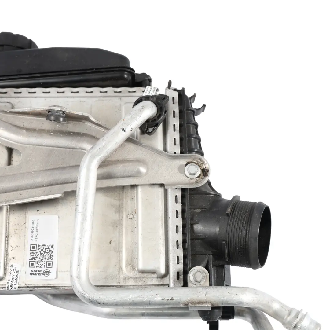 M260 Intercooler Enfriador De Aire De Carga para Mercedes W177 AMG A35 con número de pieza A2600903100 Mercedes W177 AMG A35 M260 Intercooler Enfriador De Aire De Carga - SKU A2600903100-3 - Número de pieza A2600903100