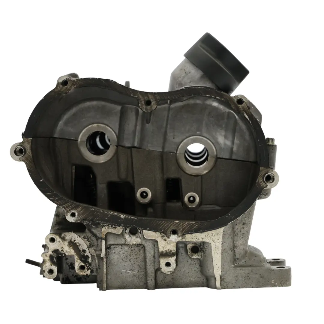 272.985 V6 Coperchio Testa Cilindro Destra per Mercedes W204 C207 W212 con numero di parte A2720106620 Mercedes W204 C207 W212 272.985 V6 Coperchio Testa Cilindro Destra - SKU A2720106620 - Numero di parte A2720106620