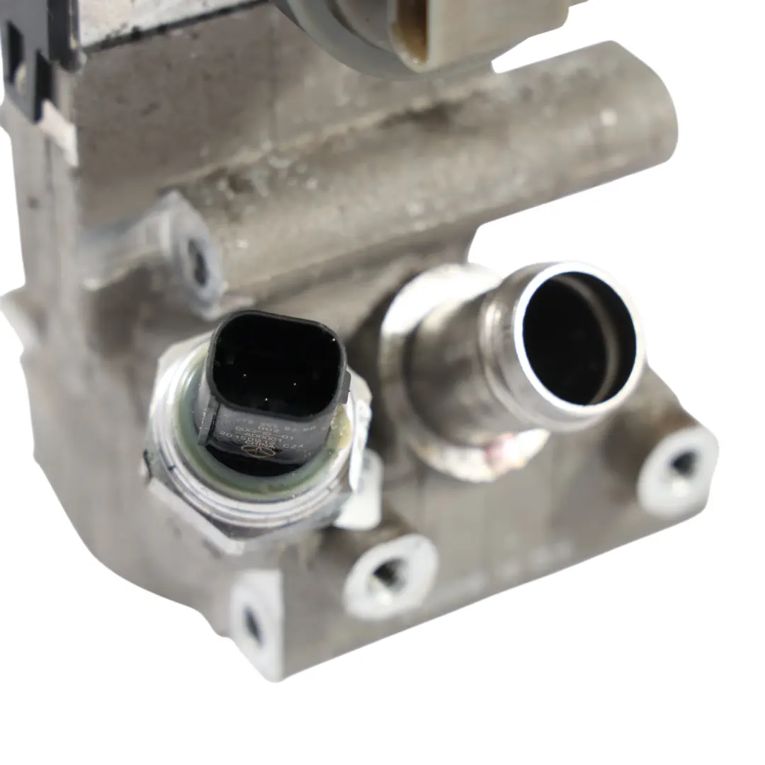 M274 Gehäuse Abgas Rück Führung AGR Ventil für Mercedes W205 mit Teilenummer A2741420519 Mercedes W205 M274 Gehäuse Abgas Rück Führung AGR Ventil - SKU A2741420519-1 - Teilenummer A2741420519