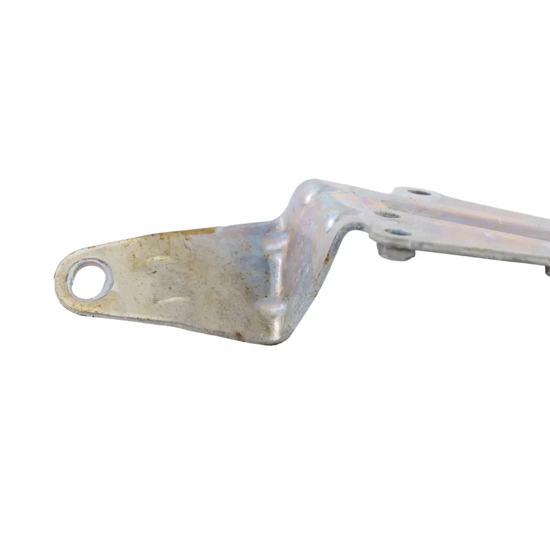 Mount Mercedes W213 C238 C253 EGR Valve Support Bracket Holder to EGR with Part number A2741421340 EGR Mount Mercedes W213 C238 C253 EGR Valve Support Bracket Holder - SKU A2741421340 - Part number A2741421340