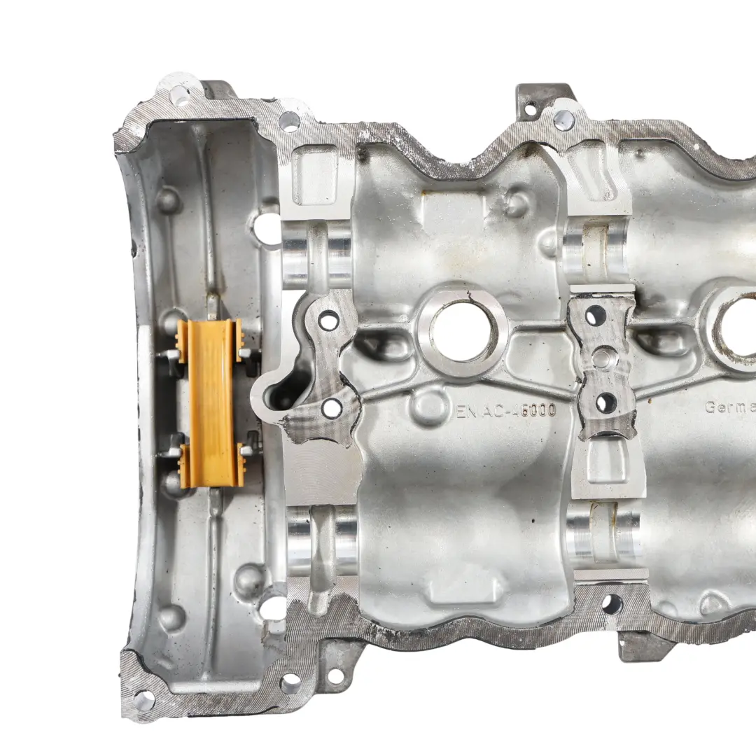 Coperchio Testa Cilindro Mercedes W213 A238 M276 Pannello Sinistro A2760162700 per con numero di parte A2760102413 Coperchio Testa Cilindro Mercedes W213 A238 M276 Pannello Sinistro A2760162700 - SKU A2760102413-1 - Numero di parte A2760102413