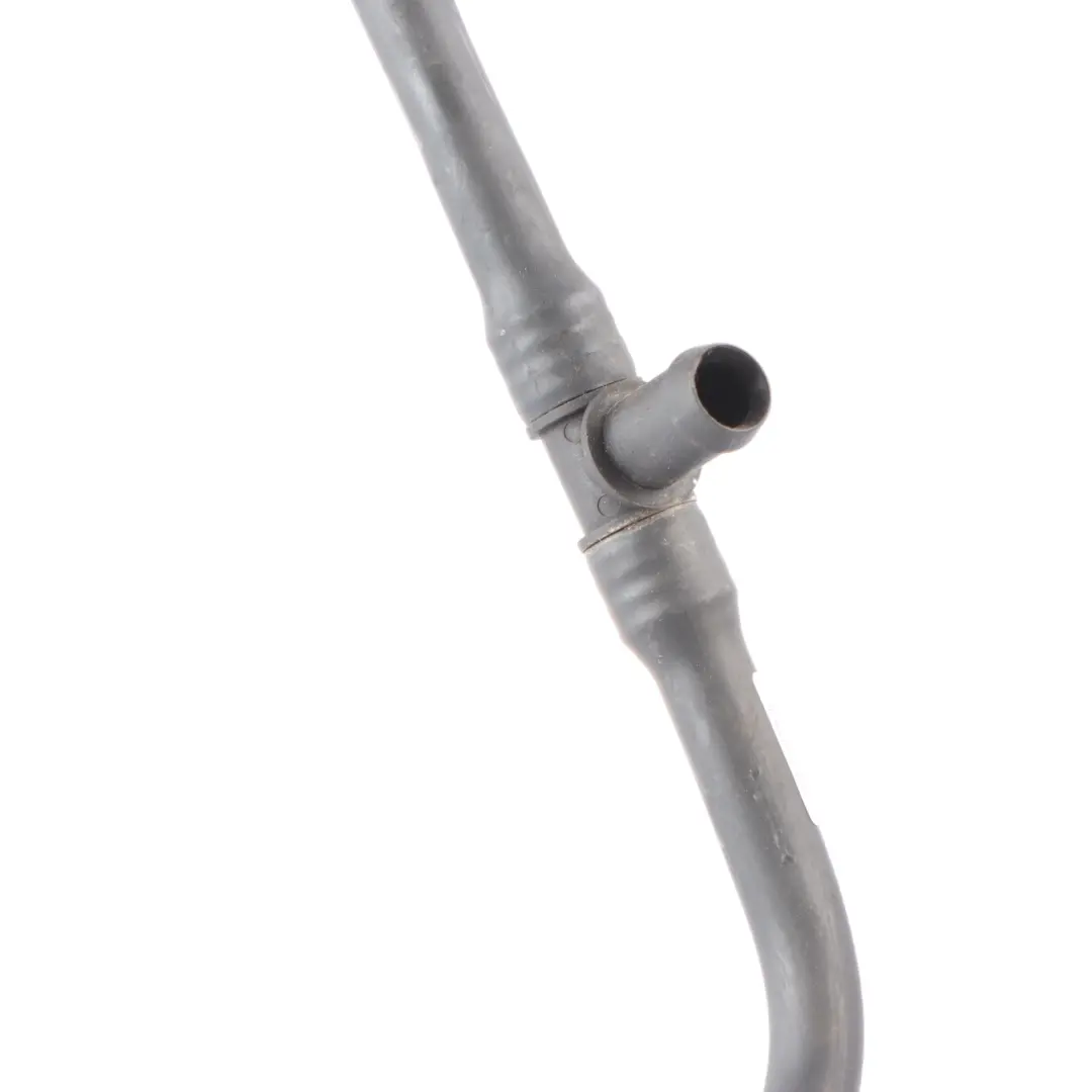 OM651 Coolant Reservoir Tank Cooling Pipe Hose A4475013600 to Mercedes Vito W447 with Part number A4475013082 Mercedes Vito W447 OM651 Coolant Reservoir Tank Cooling Pipe Hose A4475013600 - SKU A4475013082 - Part number A4475013082