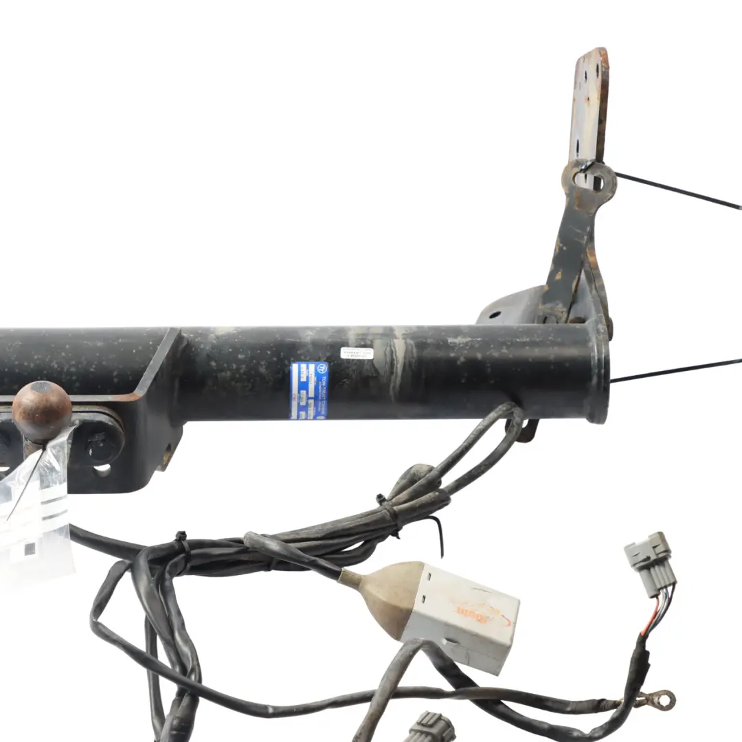 Towbar Mercedes W470 Towing Hitch Tow-Trust Rear Tow Bar Mechanism to with Part number A4703101700 Towbar Mercedes W470 Towing Hitch Tow-Trust Rear Tow Bar Mechanism - SKU A4703101700 - Part number A4703101700