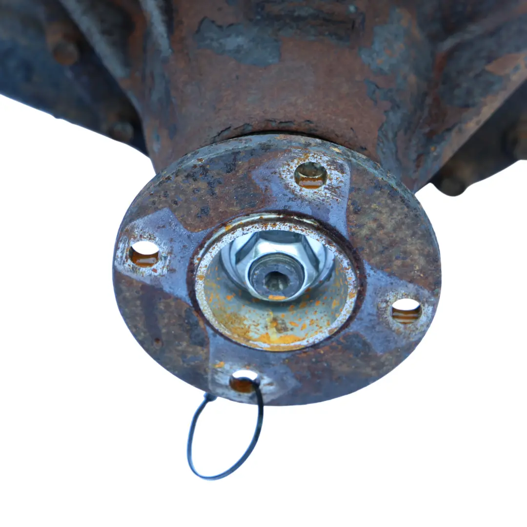 X250d W470 OM699 Rear Axle Differential Diff WARRANTY to Mercedes with Part number A4703501600 Mercedes X250d W470 OM699 Rear Axle Differential Diff WARRANTY - SKU A4703501600 - Part number A4703501600