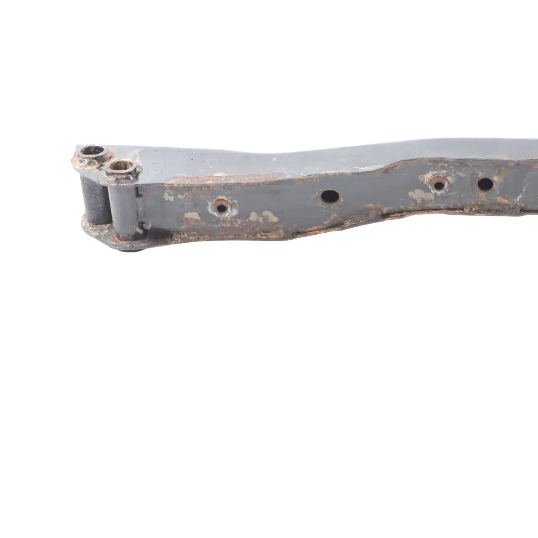 W470 Barre Renfort Avant Traverse Support Suspension pour Mercedes à propos du numéro de pièce A4706126300 Mercedes W470 Barre Renfort Avant Traverse Support Suspension - SKU A4706126300 - Numéro de pièce A4706126300