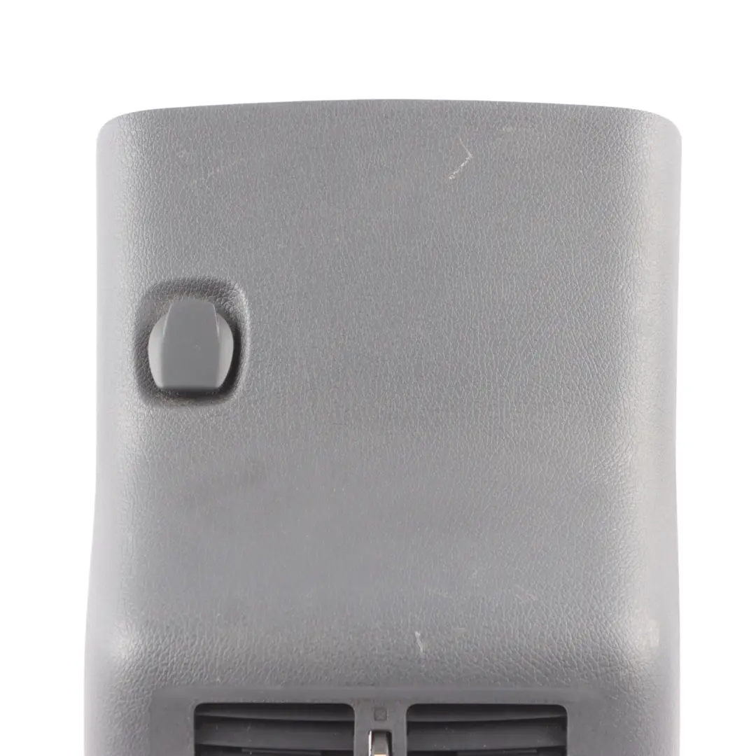 W470 Couvercle De Conduit D'Air De Console Centrale Gauche pour Mercedes à propos du numéro de pièce A4706804001 Mercedes W470 Couvercle De Conduit D'Air De Console Centrale Gauche - SKU A4706804001 - Numéro de pièce A4706804001