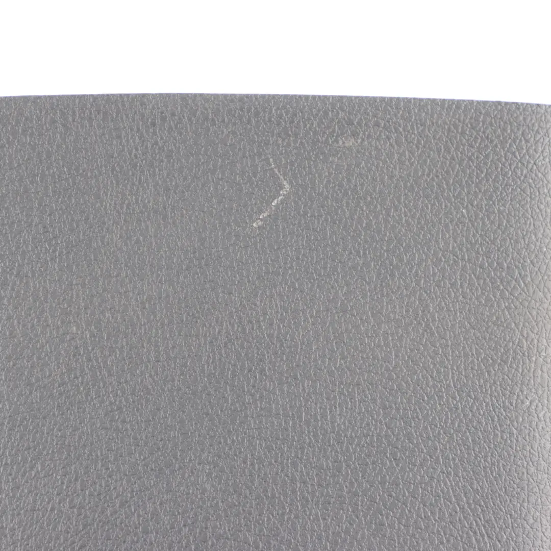 W470 Mittelkonsole Gehäuse Luftkanal Abdeckung Entlüftung für Mercedes mit Teilenummer A4706804001 Mercedes W470 Mittelkonsole Gehäuse Luftkanal Abdeckung Entlüftung - SKU A4706804001 - Teilenummer A4706804001