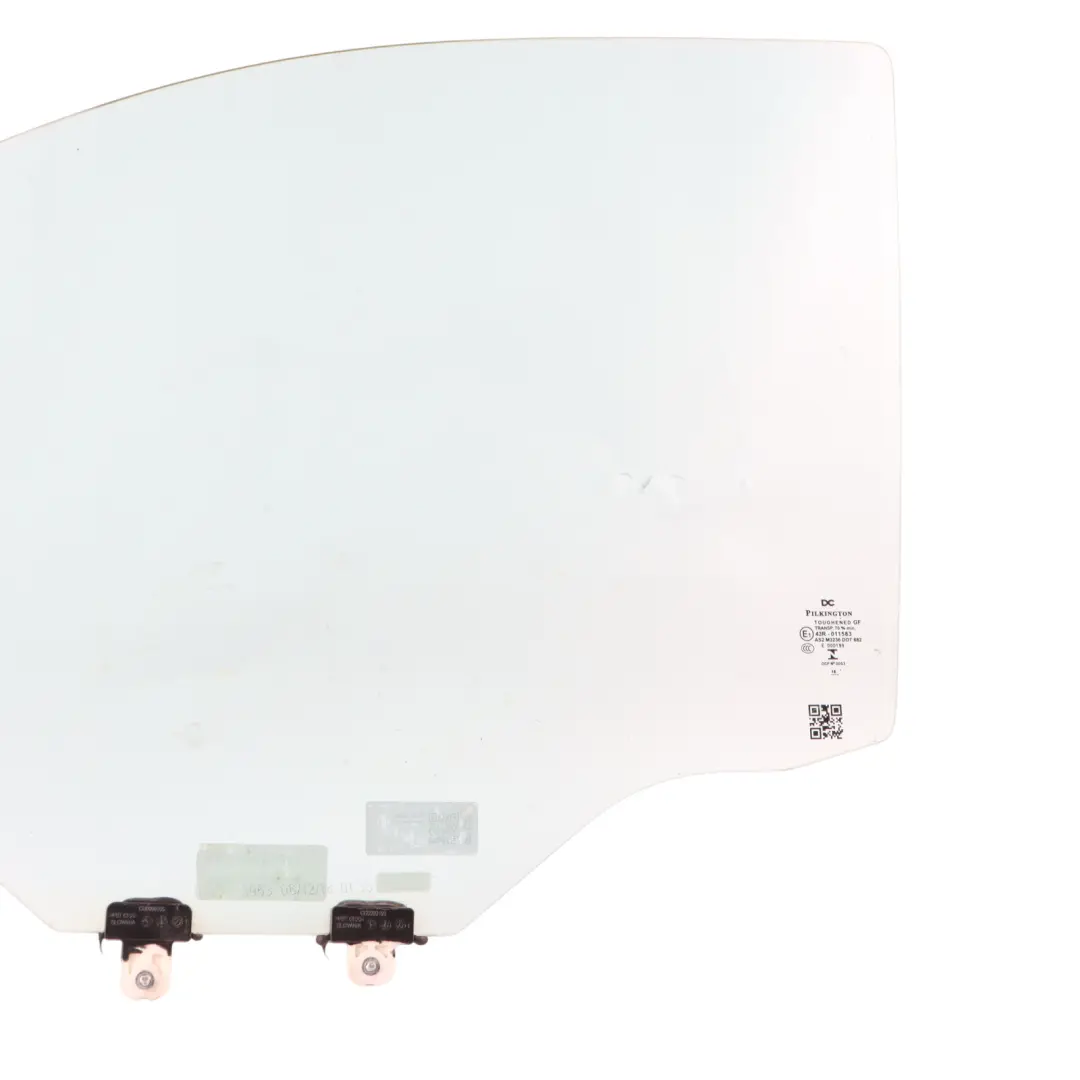 W470 Front Door Left N/S Window Glass Glazing AS2 to Mercedes with Part number A4707202200 Mercedes W470 Front Door Left N/S Window Glass Glazing AS2 - SKU A4707202200 - Part number A4707202200