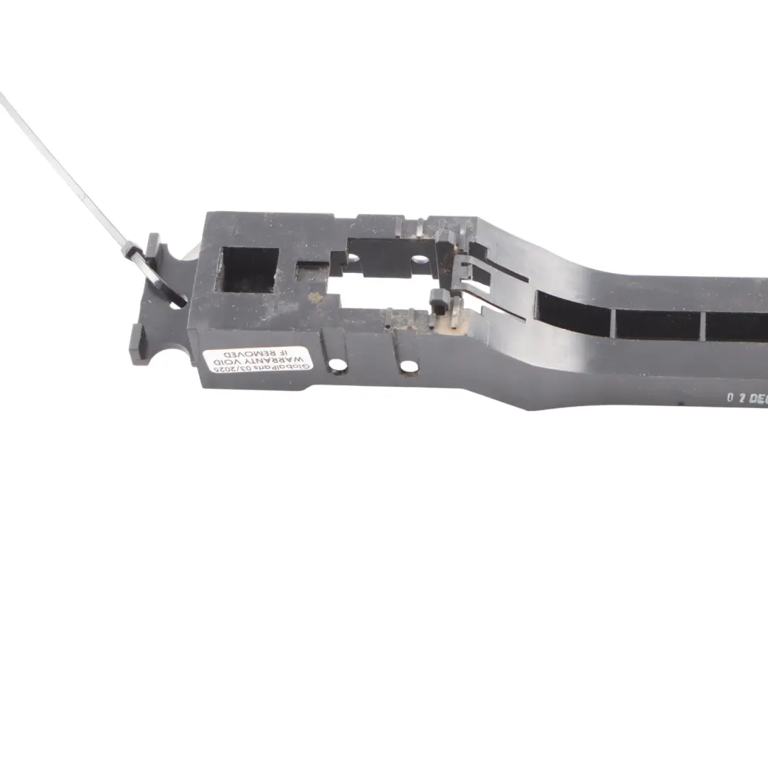 W470 Tür Griff Halterung Halter Vorne Links für Mercedes mit Teilenummer A4707230200 Mercedes W470 Tür Griff Halterung Halter Vorne Links - SKU A4707230200 - Teilenummer A4707230200