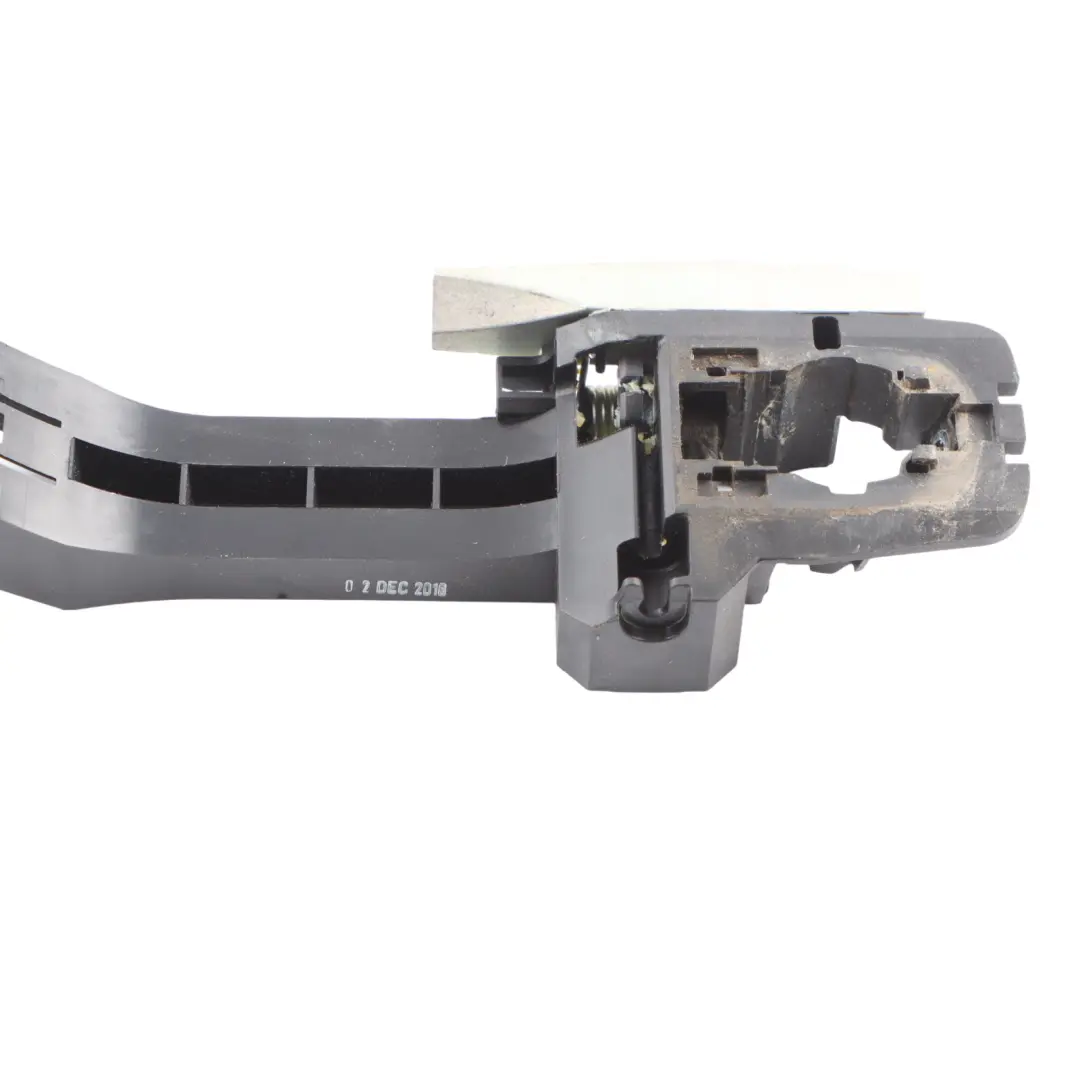 W470 Staffa Maniglia Anteriore Porta Sinistra per Mercedes con numero di parte A4707230200 Mercedes W470 Staffa Maniglia Anteriore Porta Sinistra - SKU A4707230200 - Numero di parte A4707230200