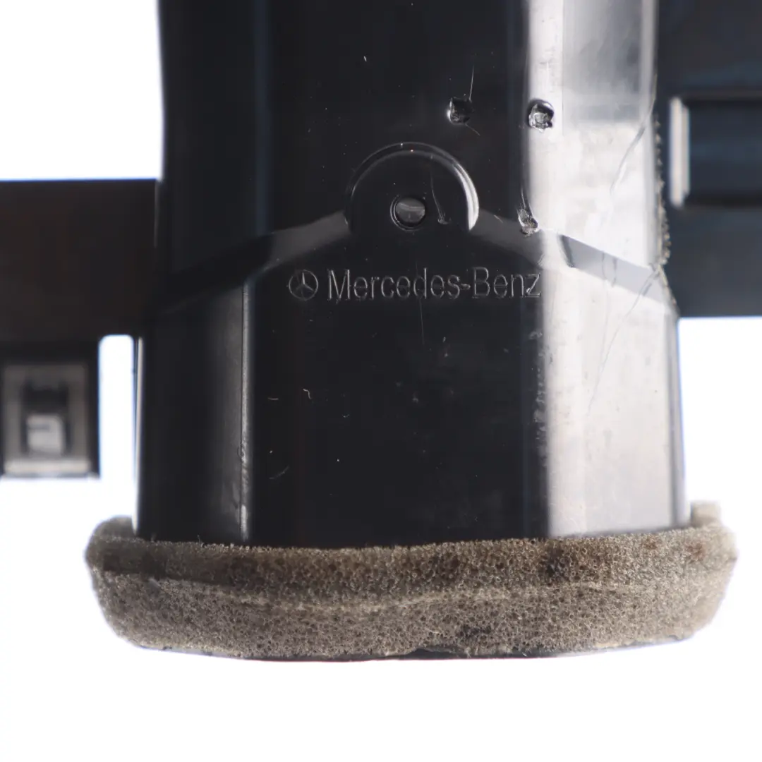 W470 Front Centre Dashboard Air Vent Grille Nozzle to Mercedes with Part number A4708300100 Mercedes W470 Front Centre Dashboard Air Vent Grille Nozzle - SKU A4708300100 - Part number A4708300100