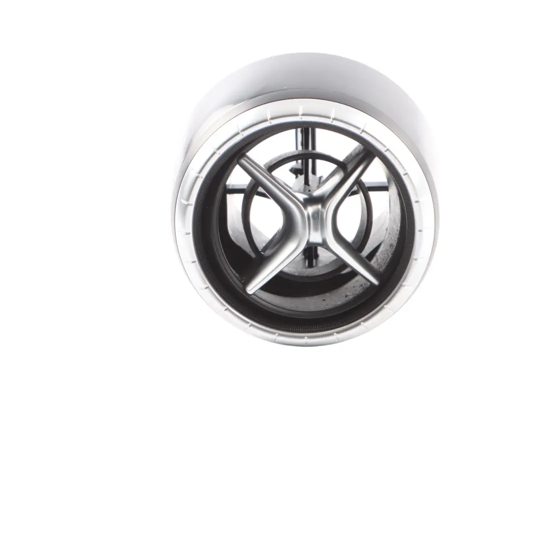 W470 Griglia Aerazione Cruscotto Anteriore Sinistra Destra per Mercedes con numero di parte A4708300500 Mercedes W470 Griglia Aerazione Cruscotto Anteriore Sinistra Destra - SKU A4708300500 - Numero di parte A4708300500