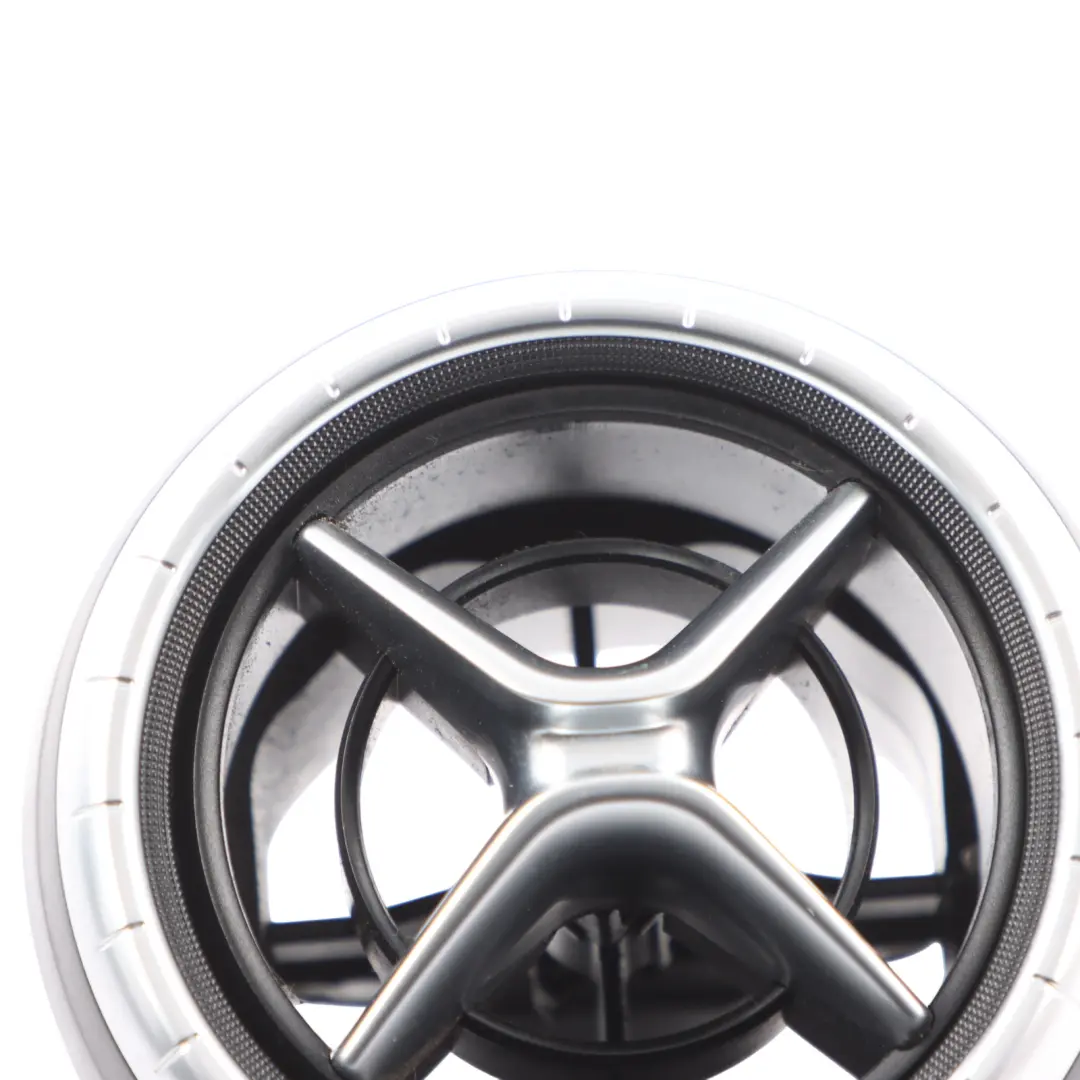 W470 Front Armaturenbrett Lüftungsgitter Links Rechts für Mercedes mit Teilenummer A4708300500 Mercedes W470 Front Armaturenbrett Lüftungsgitter Links Rechts - SKU A4708300500 - Teilenummer A4708300500