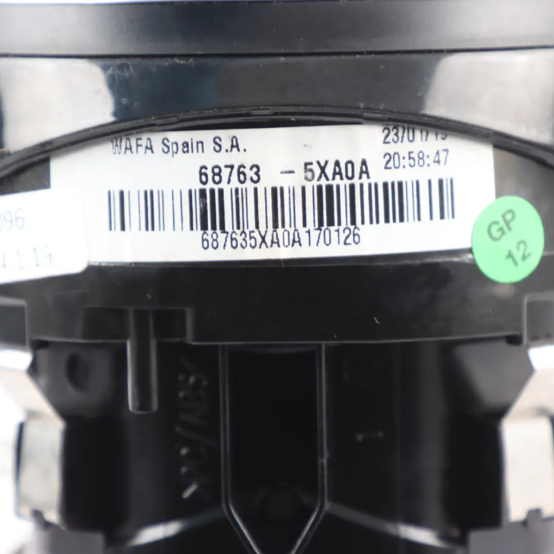 W470 Griglia Aerazione Cruscotto Anteriore Sinistra Destra per Mercedes con numero di parte A4708300500 Mercedes W470 Griglia Aerazione Cruscotto Anteriore Sinistra Destra - SKU A4708300500 - Numero di parte A4708300500