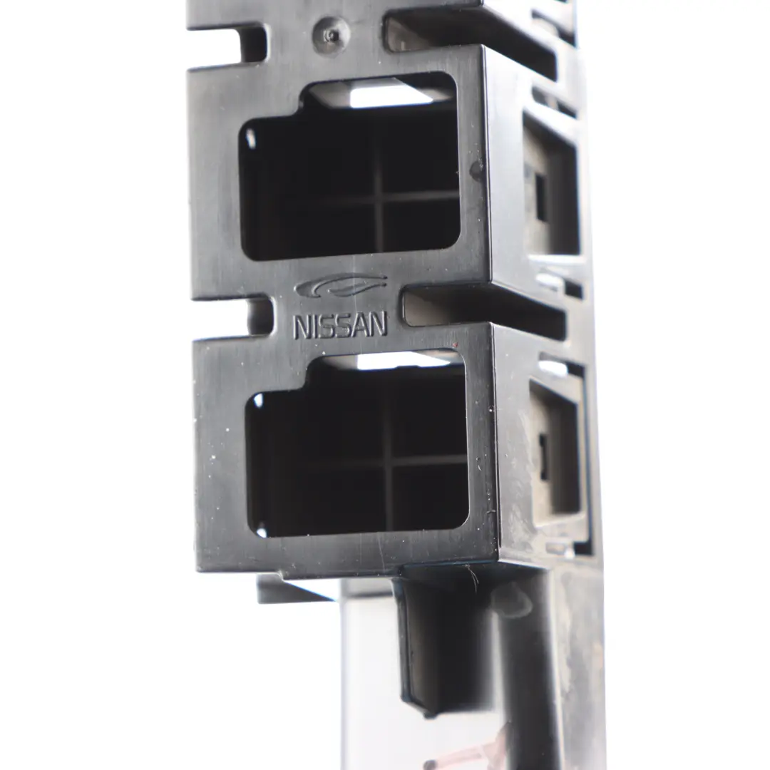 Mercedes W470 Line Assist Button Switch Block Panel - SKU A4709050901 - Part number A4709050901