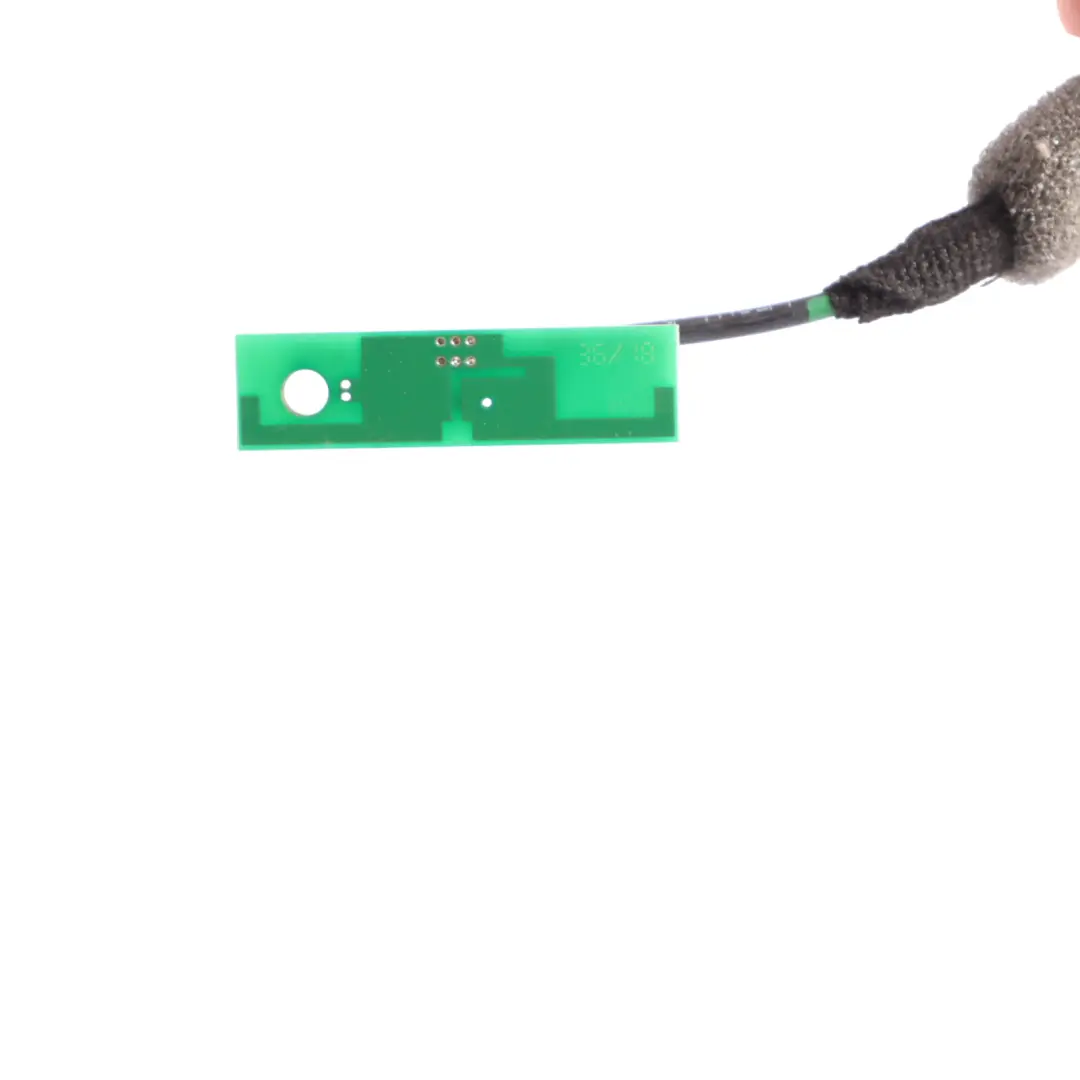 W470 Bluetooth Aerial Antenna Module to Mercedes with Part number A4709055001 Mercedes W470 Bluetooth Aerial Antenna Module - SKU A4709055001 - Part number A4709055001