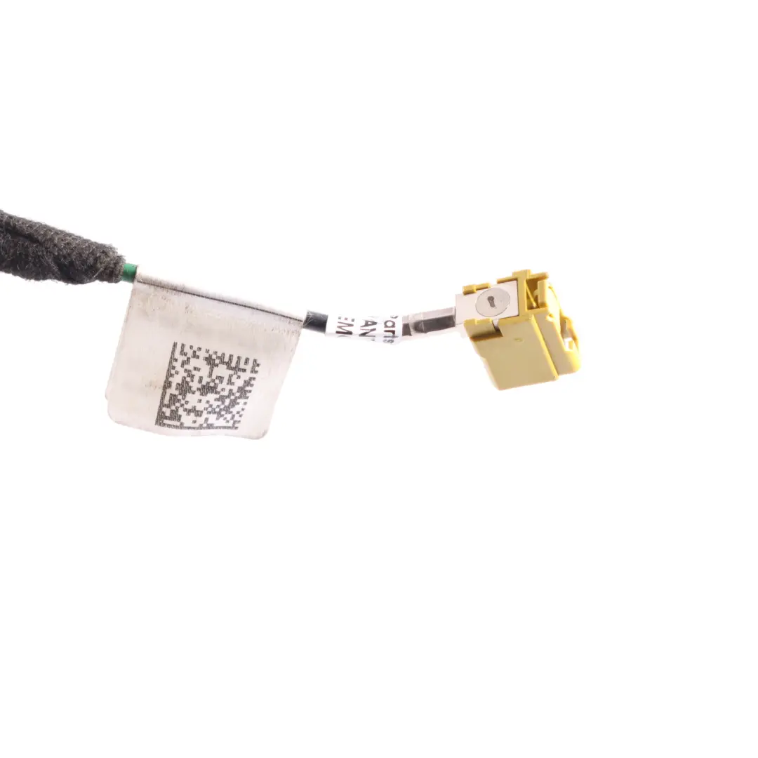 W470 Bluetooth Aerial Antenna Module to Mercedes with Part number A4709055001 Mercedes W470 Bluetooth Aerial Antenna Module - SKU A4709055001 - Part number A4709055001