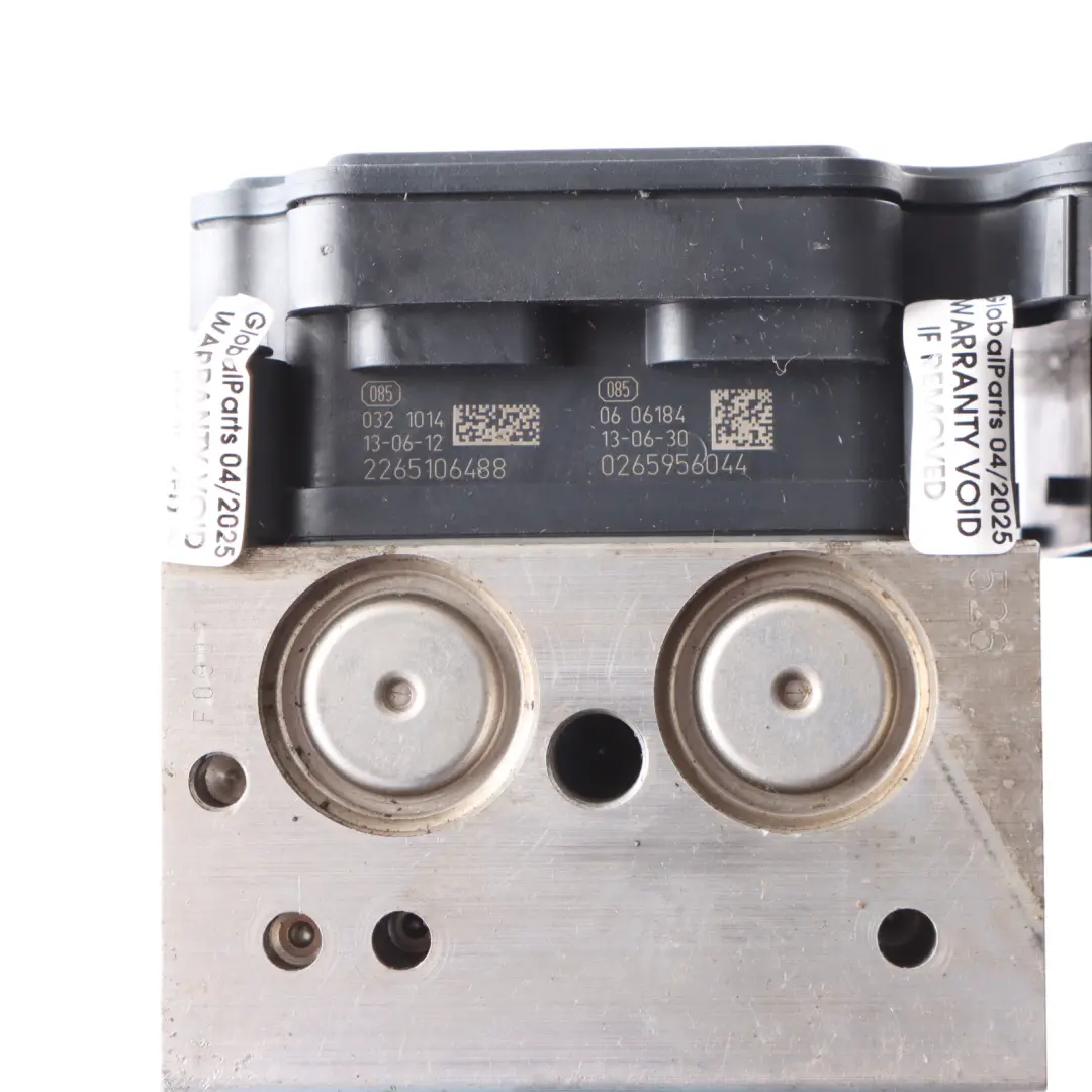 ABS DSC Pompa Freno Idraulica 6865862 per BMW F01 F10 F11 con numero di parte 6865860 BMW F01 F10 F11 ABS DSC Pompa Freno Idraulica 6865862 - SKU 6856841 - Numero di parte 6865860